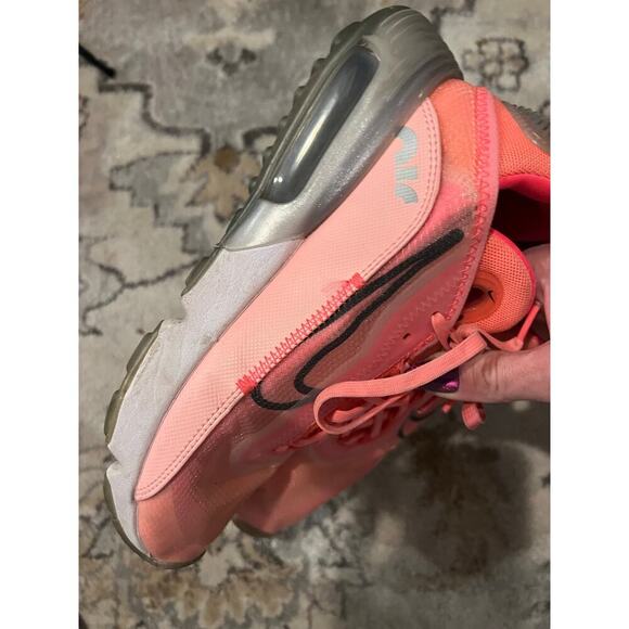 Nike womens Air Max 2090 Running Lava Flow - Picture 3 of 9